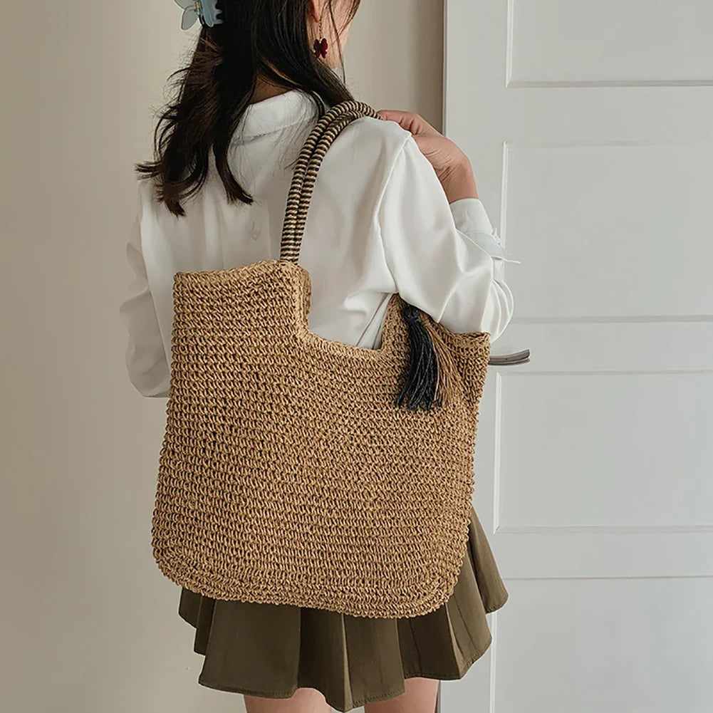 Elara | Woven Tassel Shoulder Bag